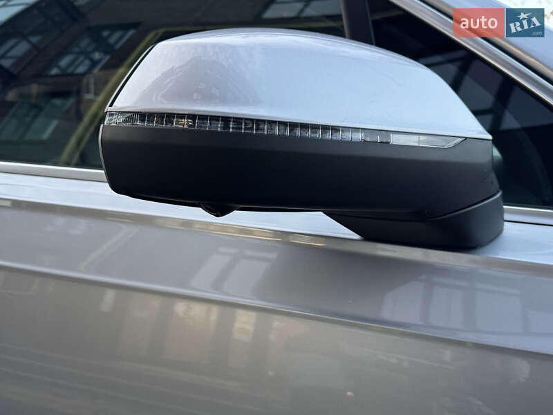 Внедорожник / Кроссовер Audi Q7 2021 в Полтаве