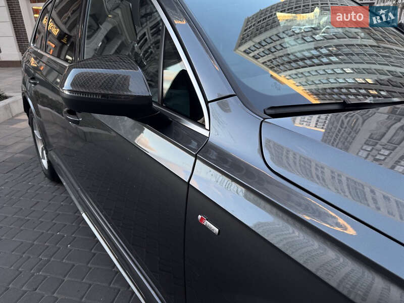 Позашляховик / Кросовер Audi Q7 2024 в Києві фото 16 Позашляховик / Кросовер Audi Q7 2024 в Києві