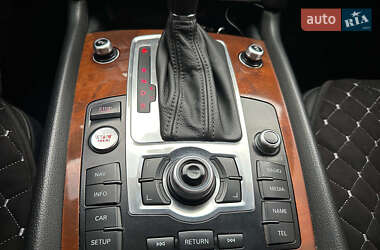 Внедорожник / Кроссовер Audi Q7 2010 в Запорожье