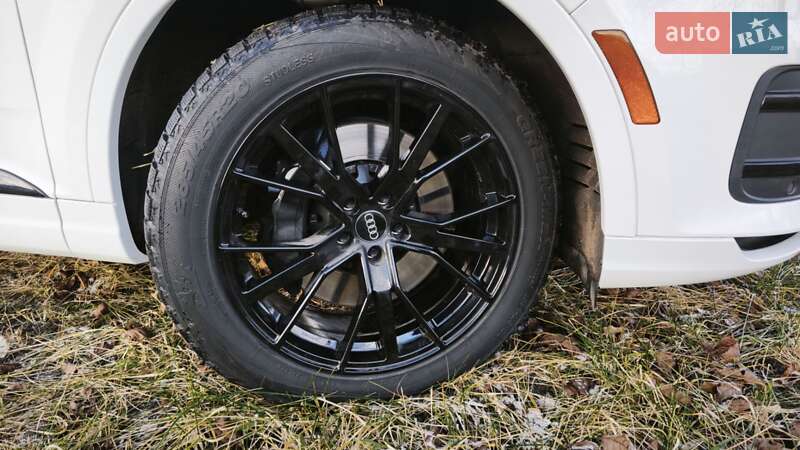 Внедорожник / Кроссовер Audi Q7 2018 в Бердичеве