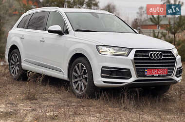 Позашляховик / Кросовер Audi Q7 2018 в Києві