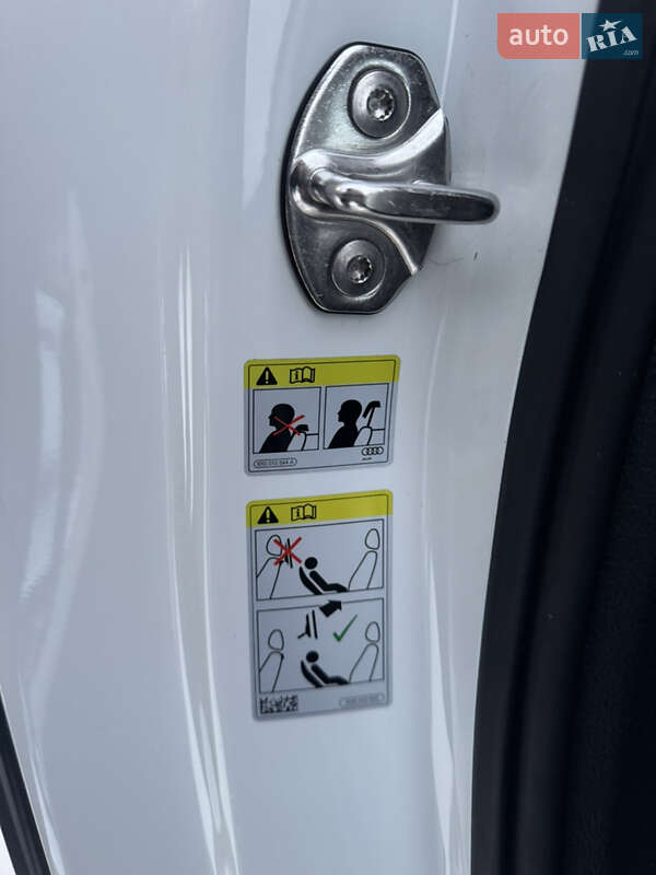 Внедорожник / Кроссовер Audi Q7 2019 в Киеве