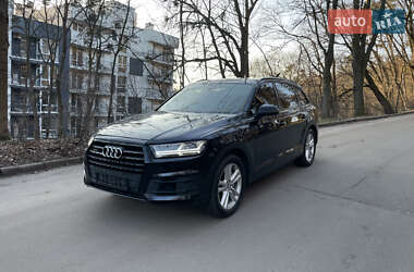 Позашляховик / Кросовер Audi Q7 2016 в Львові