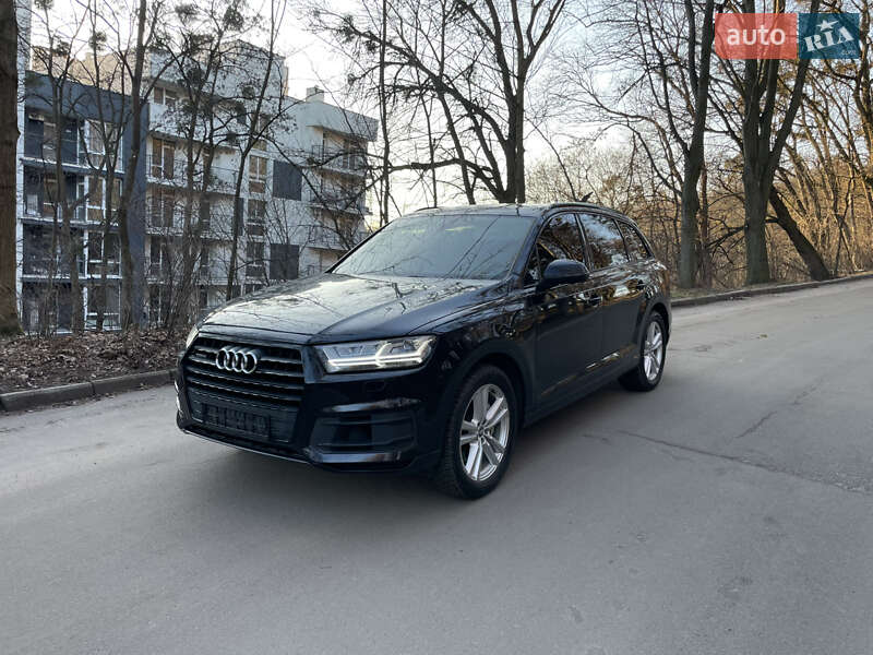 2016 Audi Q7, VIN WA1AAAF74HD010198:plate — фото 1 (autoria)