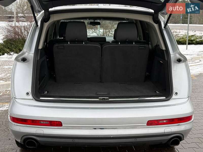 Позашляховик / Кросовер Audi Q7 2015 в Києві фото 20 Позашляховик / Кросовер Audi Q7 2015 в Києві