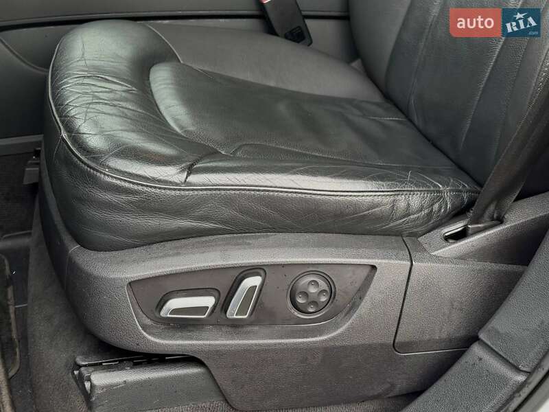 Позашляховик / Кросовер Audi Q7 2015 в Києві фото 33 Позашляховик / Кросовер Audi Q7 2015 в Києві