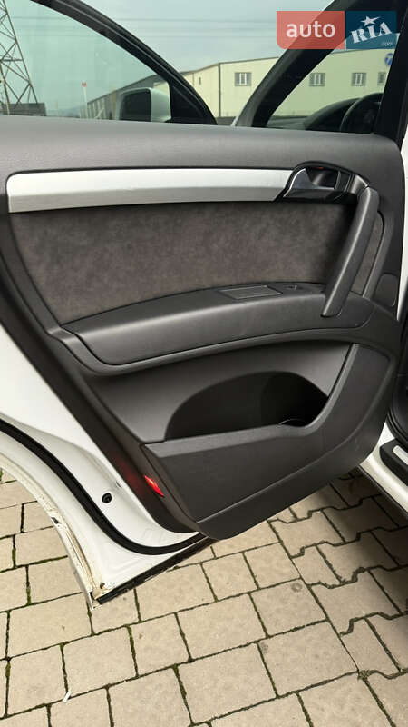 Позашляховик / Кросовер Audi Q7 2010 в Мукачевому фото 34 Позашляховик / Кросовер Audi Q7 2010 в Мукачевому