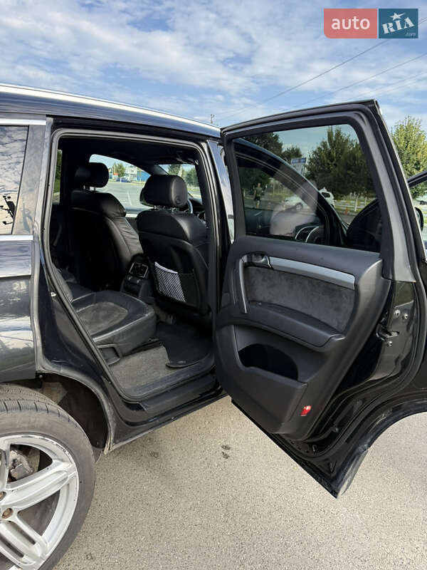 Позашляховик / Кросовер Audi Q7 2007 в Краматорську