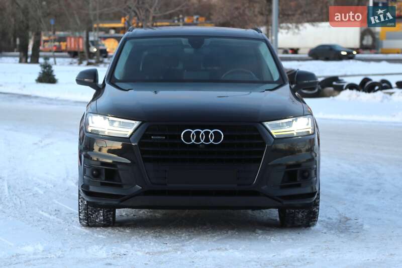 Позашляховик / Кросовер Audi Q7 2018 в Києві фото 2 Позашляховик / Кросовер Audi Q7 2018 в Києві