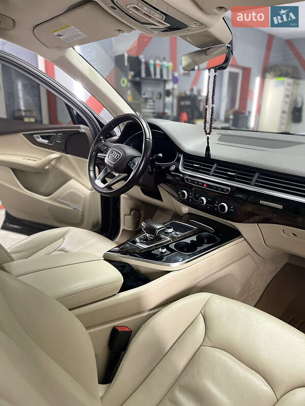 Позашляховик / Кросовер Audi Q7 2018 в Вінниці фото 45 Позашляховик / Кросовер Audi Q7 2018 в Вінниці