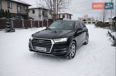 Внедорожник / Кроссовер Audi Q7 2018 в Киеве