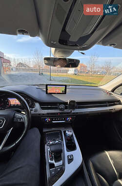 Внедорожник / Кроссовер Audi Q7 2015 в Виноградове