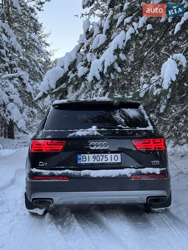 Внедорожник / Кроссовер Audi Q7 2018 в Горишних Плавнях