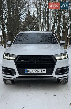 Внедорожник / Кроссовер Audi Q7 2018 в Днепре