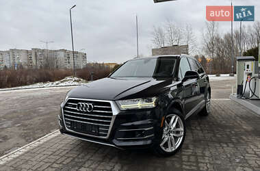 Позашляховик / Кросовер Audi Q7 2018 в Дрогобичі