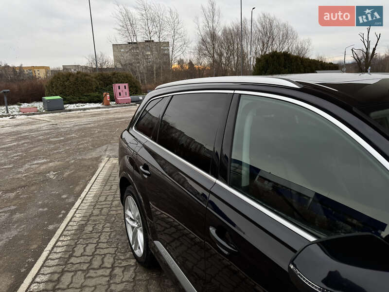 Позашляховик / Кросовер Audi Q7 2018 в Дрогобичі фото 19 Позашляховик / Кросовер Audi Q7 2018 в Дрогобичі
