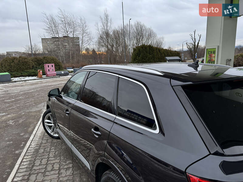Позашляховик / Кросовер Audi Q7 2018 в Дрогобичі фото 24 Позашляховик / Кросовер Audi Q7 2018 в Дрогобичі