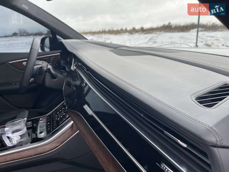 Позашляховик / Кросовер Audi Q7 2020 в Рівному фото 29 Позашляховик / Кросовер Audi Q7 2020 в Рівному