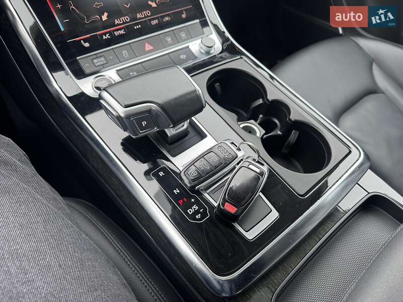 Позашляховик / Кросовер Audi Q7 2022 в Тернополі фото 24 Позашляховик / Кросовер Audi Q7 2022 в Тернополі