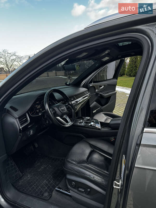 Позашляховик / Кросовер Audi Q7 2016 в Одесі фото 15 Позашляховик / Кросовер Audi Q7 2016 в Одесі