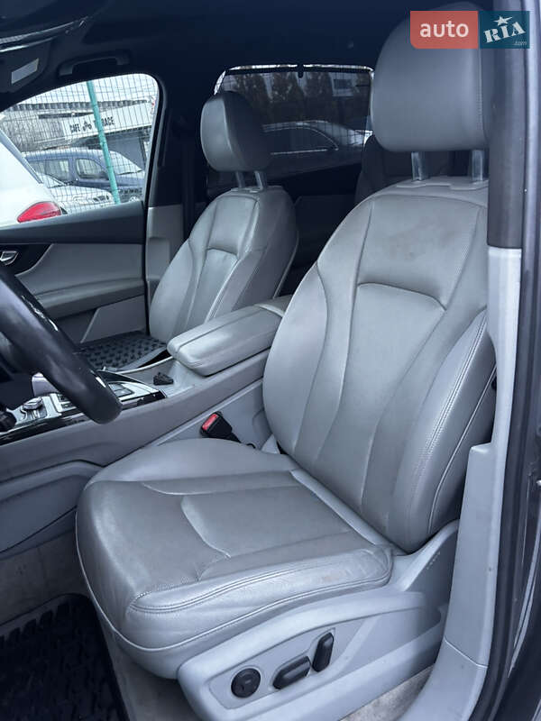 Внедорожник / Кроссовер Audi Q7 2018 в Стрые