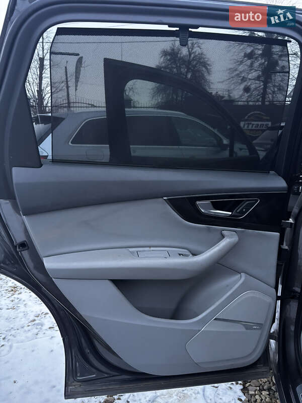 Внедорожник / Кроссовер Audi Q7 2018 в Стрые