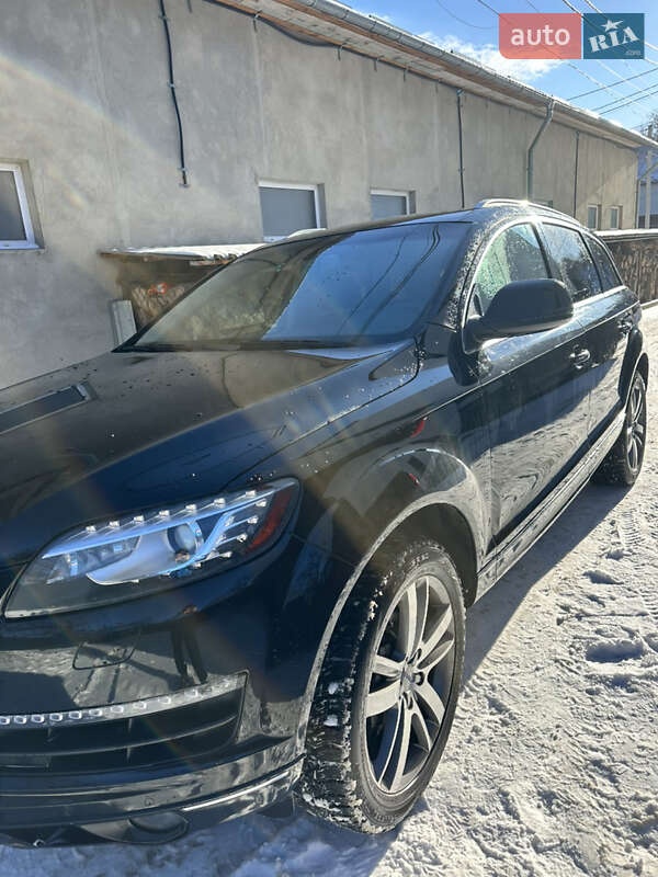 Позашляховик / Кросовер Audi Q7 2014 в Кременці