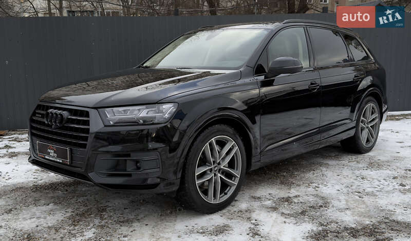 Внедорожник / Кроссовер Audi Q7 2017 в Ивано-Франковске