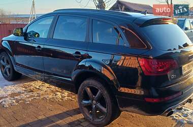 Внедорожник / Кроссовер Audi Q7 2015 в Новояворовске