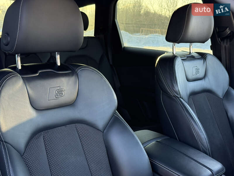 Позашляховик / Кросовер Audi Q7 2017 в Бердичеві