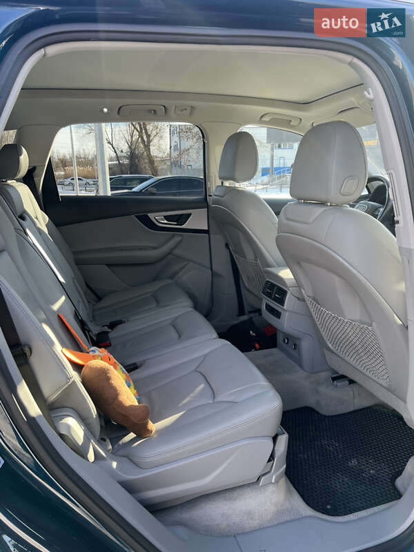 Внедорожник / Кроссовер Audi Q7 2019 в Киеве фото 14 Внедорожник / Кроссовер Audi Q7 2019 в Киеве