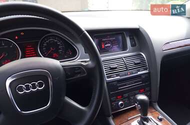 Позашляховик / Кросовер Audi Q7 2010 в Києві