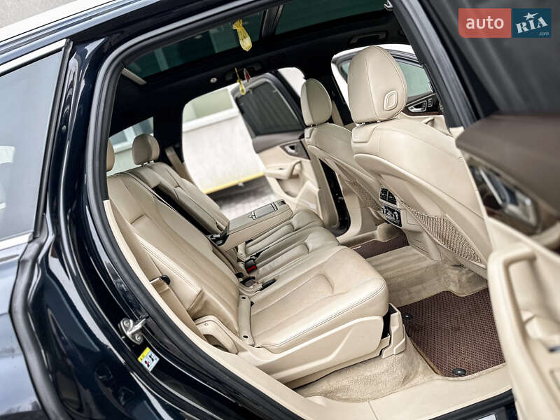 Позашляховик / Кросовер Audi Q7 2016 в Хмельницькому фото 12 Позашляховик / Кросовер Audi Q7 2016 в Хмельницькому