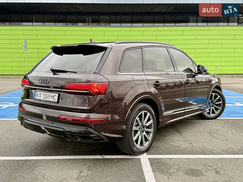 Внедорожник / Кроссовер Audi Q7 2022 в Киеве фото 14 Внедорожник / Кроссовер Audi Q7 2022 в Киеве