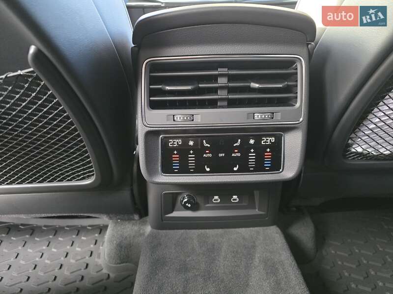 Позашляховик / Кросовер Audi Q7 2025 в Львові фото 24 Позашляховик / Кросовер Audi Q7 2025 в Львові