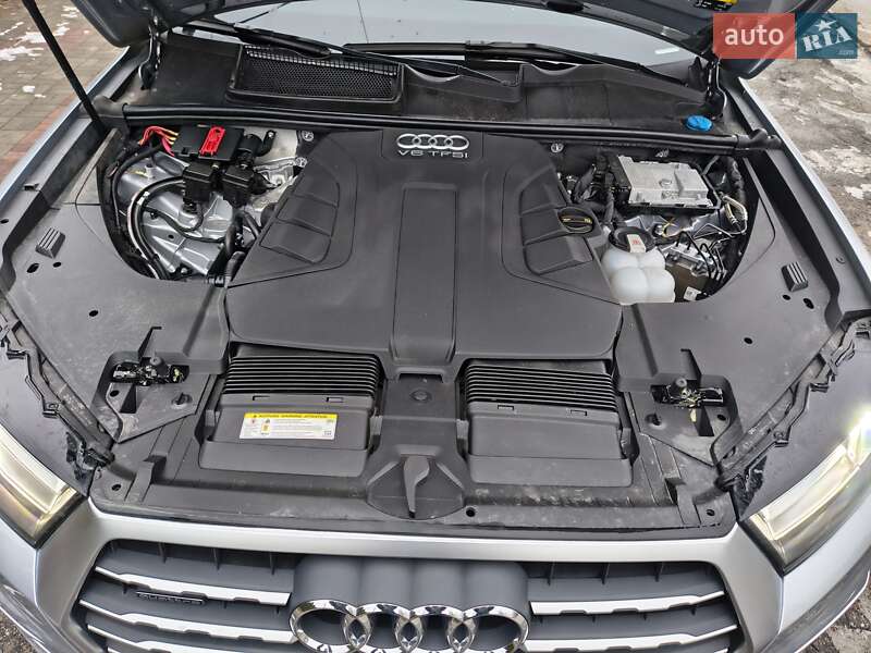Позашляховик / Кросовер Audi Q7 2018 в Запоріжжі