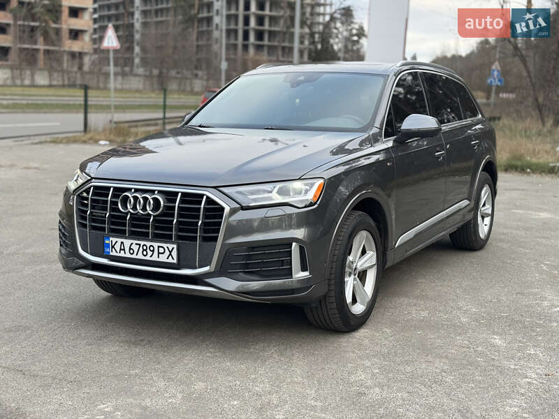 Внедорожник / Кроссовер Audi Q7 2020 в Киеве