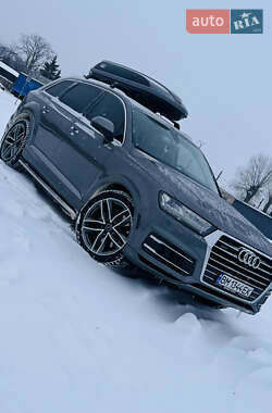 Внедорожник / Кроссовер Audi Q7 2015 в Сумах