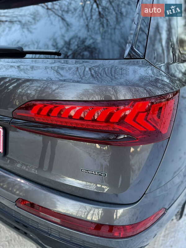 Внедорожник / Кроссовер Audi Q7 2020 в Львове