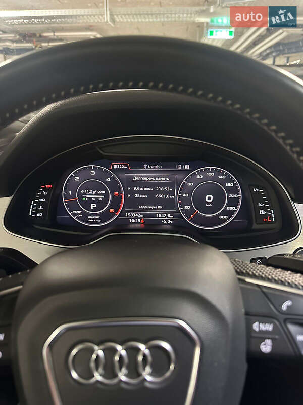 Внедорожник / Кроссовер Audi Q7 2019 в Киеве