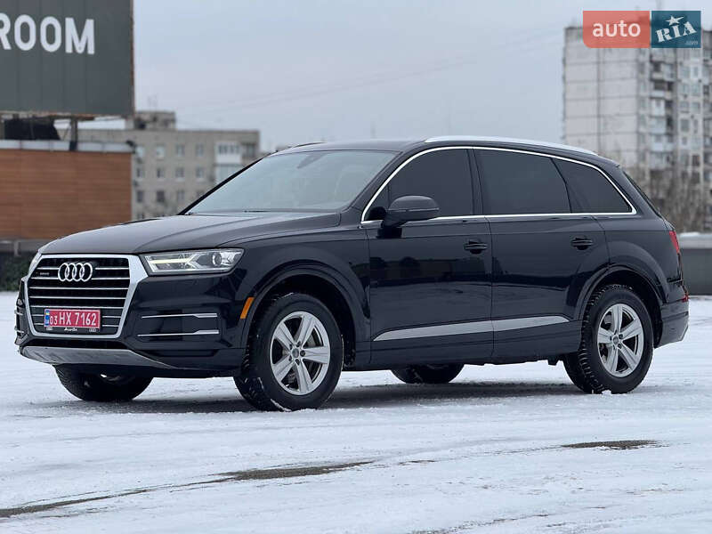 Позашляховик / Кросовер Audi Q7 2017 в Києві