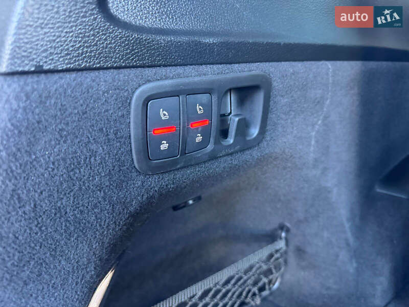 Позашляховик / Кросовер Audi Q7 2021 в Львові фото 21 Позашляховик / Кросовер Audi Q7 2021 в Львові