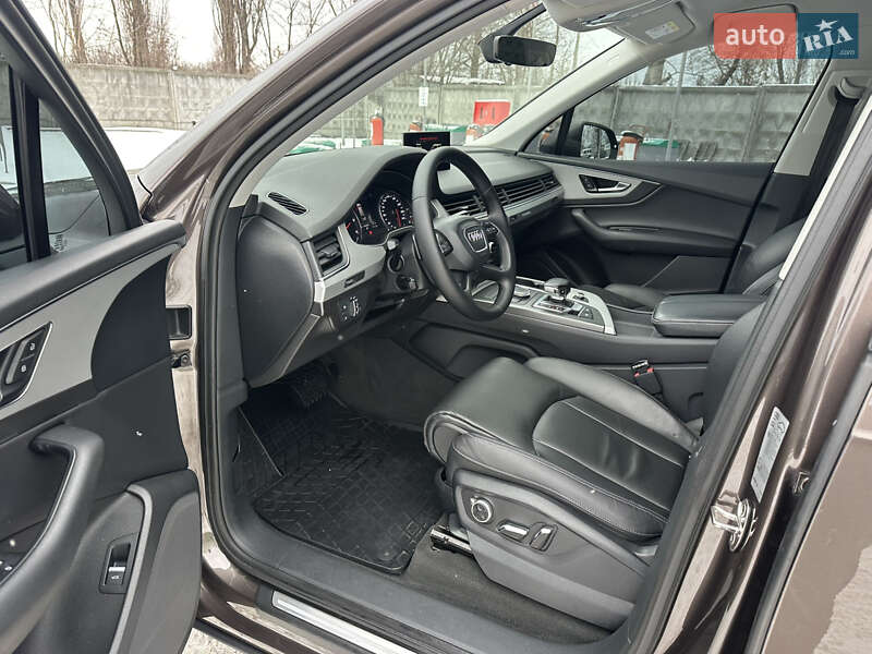 Позашляховик / Кросовер Audi Q7 2017 в Львові фото 68 Позашляховик / Кросовер Audi Q7 2017 в Львові