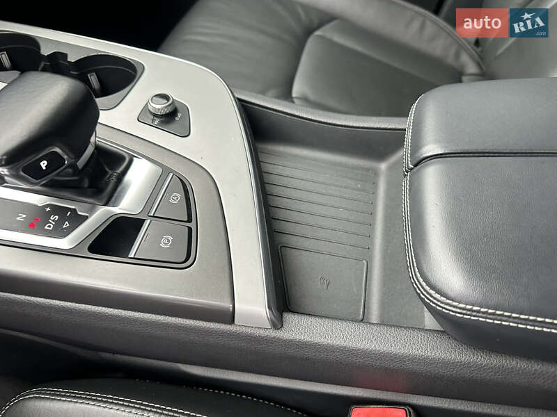 Позашляховик / Кросовер Audi Q7 2017 в Львові фото 103 Позашляховик / Кросовер Audi Q7 2017 в Львові