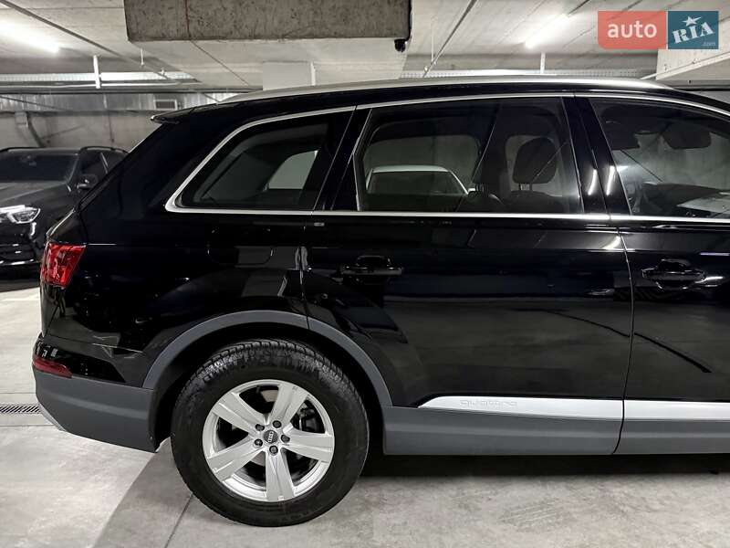 Внедорожник / Кроссовер Audi Q7 2016 в Днепре фото 14 Внедорожник / Кроссовер Audi Q7 2016 в Днепре