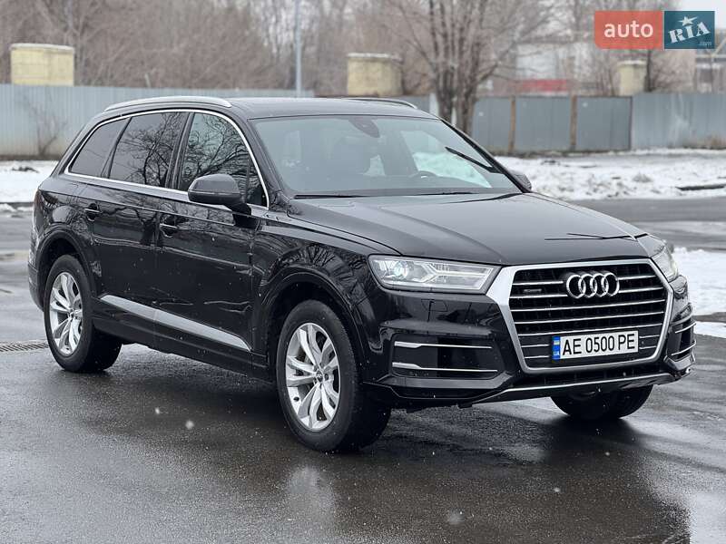 Audi Q7 2016