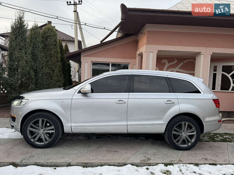 Внедорожник / Кроссовер Audi Q7 2007 в Черновцах