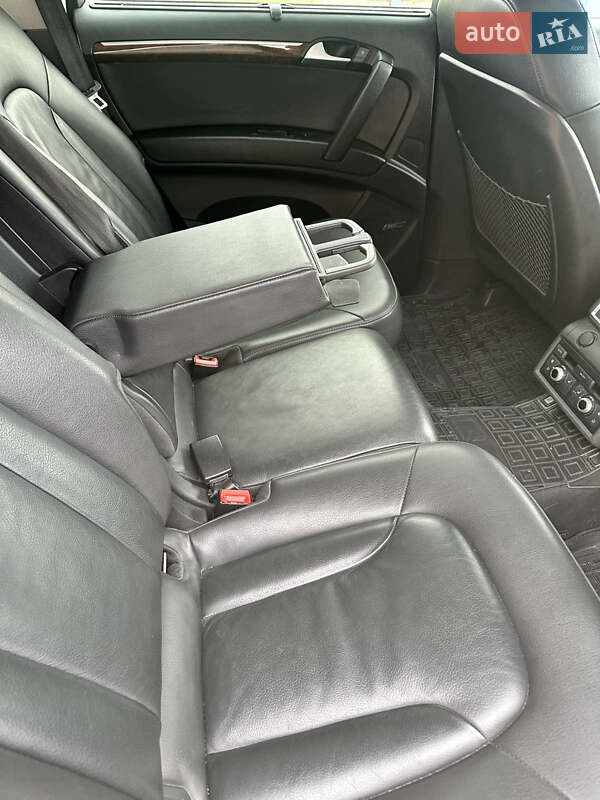 Внедорожник / Кроссовер Audi Q7 2015 в Павлограде фото 19 Внедорожник / Кроссовер Audi Q7 2015 в Павлограде