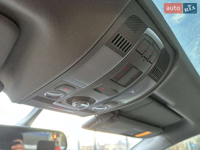 Позашляховик / Кросовер Audi Q7 2014 в Дубні