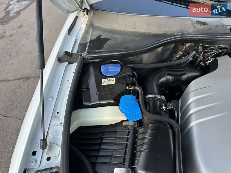 Позашляховик / Кросовер Audi Q7 2014 в Дубні